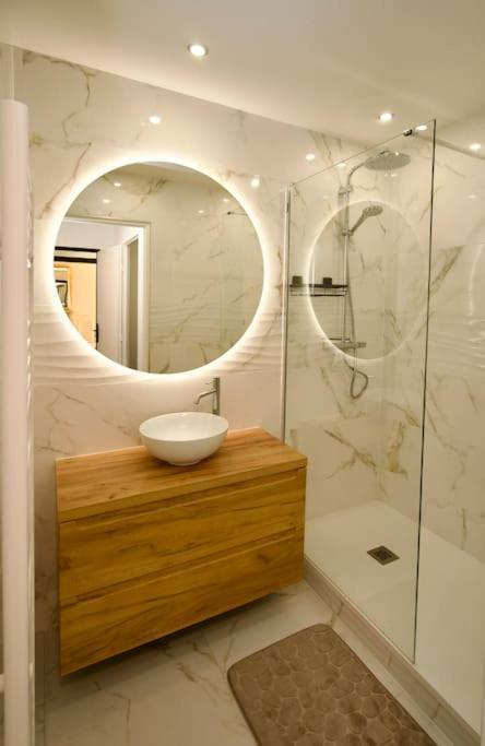 Parisian Style Apartment 迈松阿尔福 外观 照片