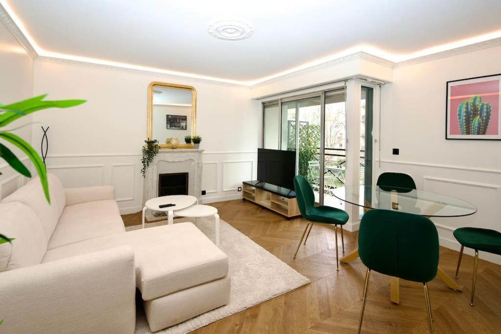 Parisian Style Apartment 迈松阿尔福 外观 照片