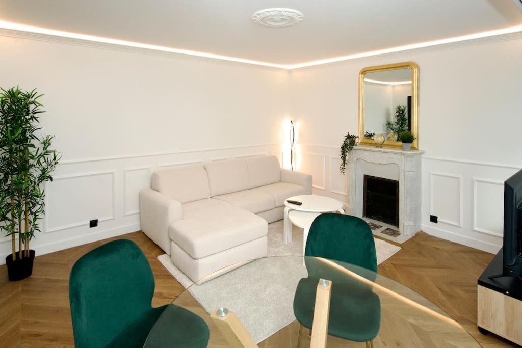 Parisian Style Apartment 迈松阿尔福 外观 照片